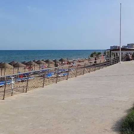 Apartment Estudio En La Mata-torrevieja Junto A La Playa La Mata (Torrevieja)